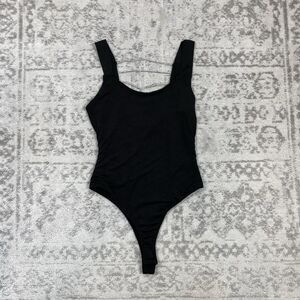 Red By BKE Women’s Bodysuit With Sliver Open Scoop Back  Black Size Small